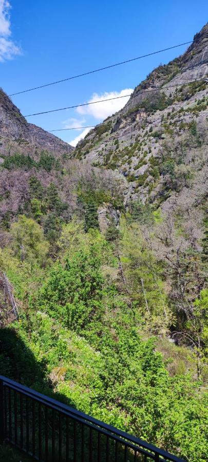 El Llano De Escarrilla - Tucasaenlospirineos Exterior foto