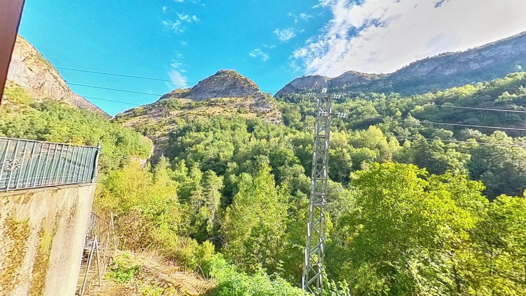 El Llano De Escarrilla - Tucasaenlospirineos Exterior foto